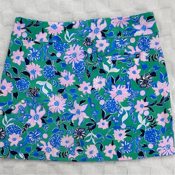 Lilly Pulitzer Vibrant Floral Mini Skirt - Picture 4 of 9